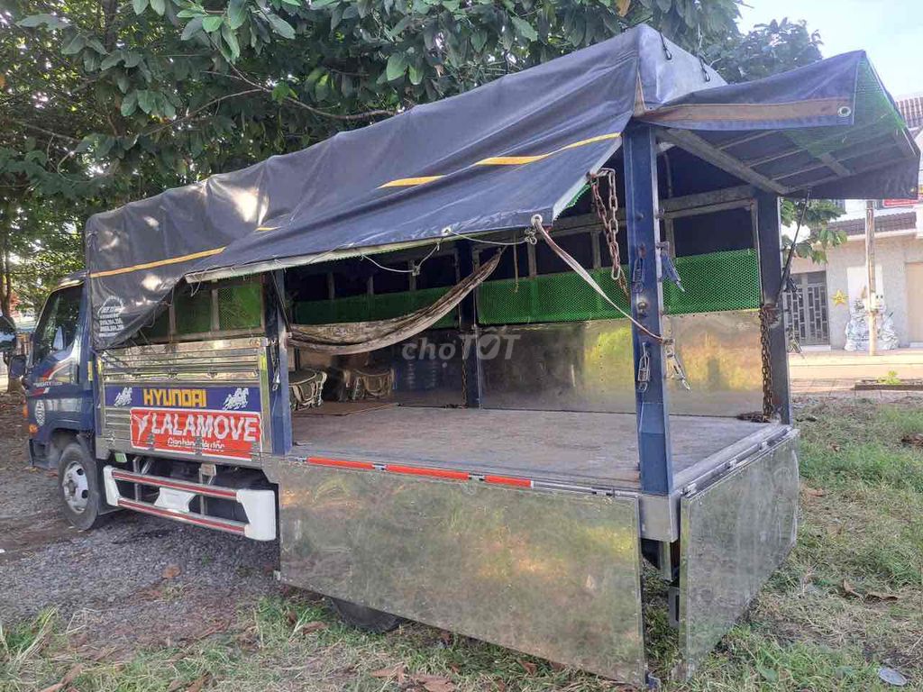 Hyundai Mighty Xanh dương 2,49 tấn 2019. Mua bán Xe tải, xe ben tại Quận 12 Tp Hồ Chí Minh được đăng bởi Phan Trường Lâm hình 11