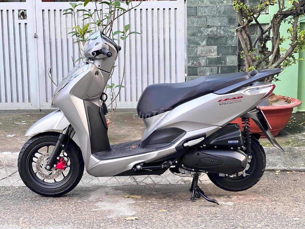 HONDA LEAD 4Val 2024 BẠC NHÁM BẢN ĐB BSTP CHÍH CHỦ. Mua bán Xe máy tại Thành phố Thủ Đức Tp Hồ Chí Minh được đăng bởi Thọ hình 10