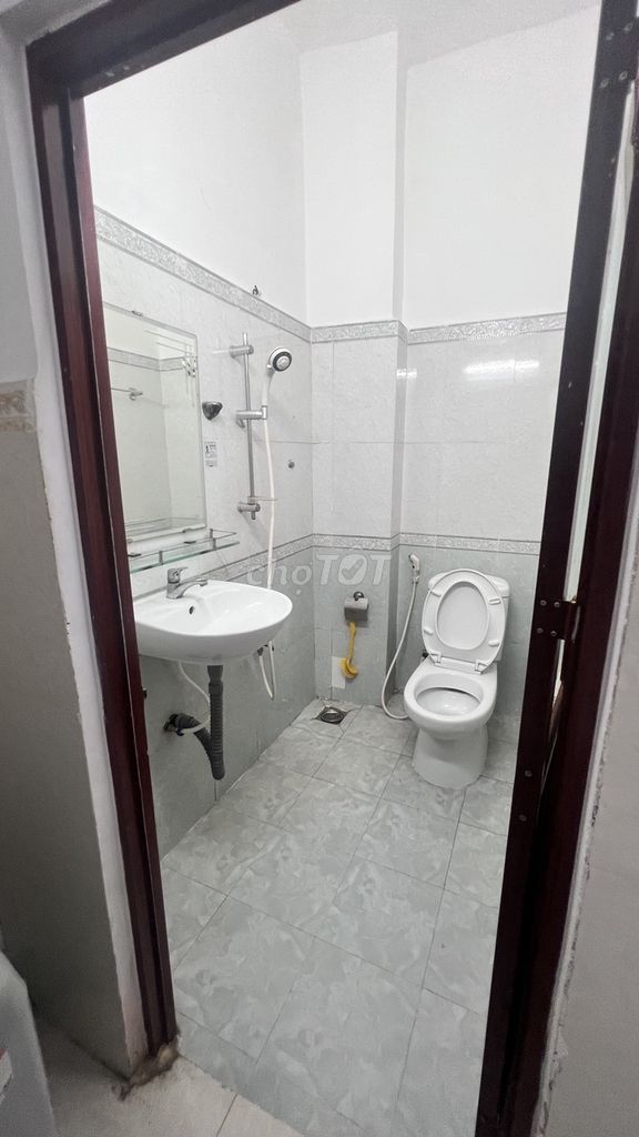 Nhà thuê 2PN 2WC✅Máy Lạnh - gần Phạm Văn Chiêu✅Phường 14 giá 8,5 triệu