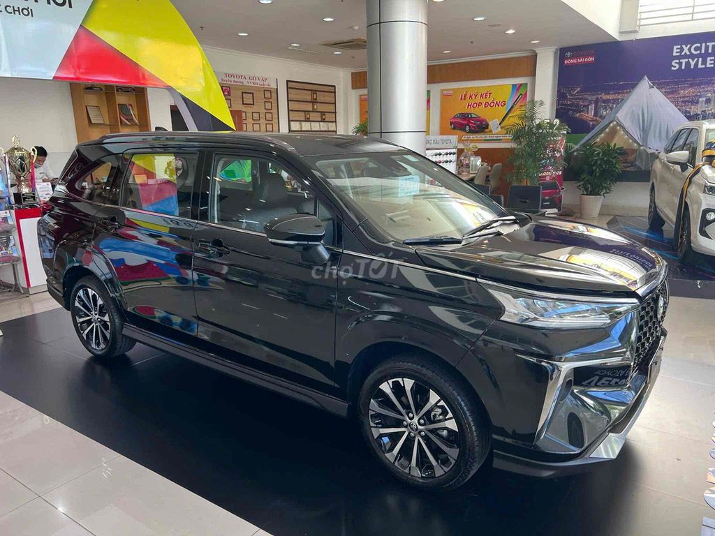 Toyota Veloz -Hỗ Trợ 100% LPTB - Trả Trước 0 Đồng. Mua bán Ô tô tại Quận Phú Nhuận Tp Hồ Chí Minh được đăng bởi Minh Duyên Toyota Gò Vấp hình 4