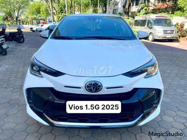 Toyota Vios 2025 1.5 G CVT Белый 38000 км