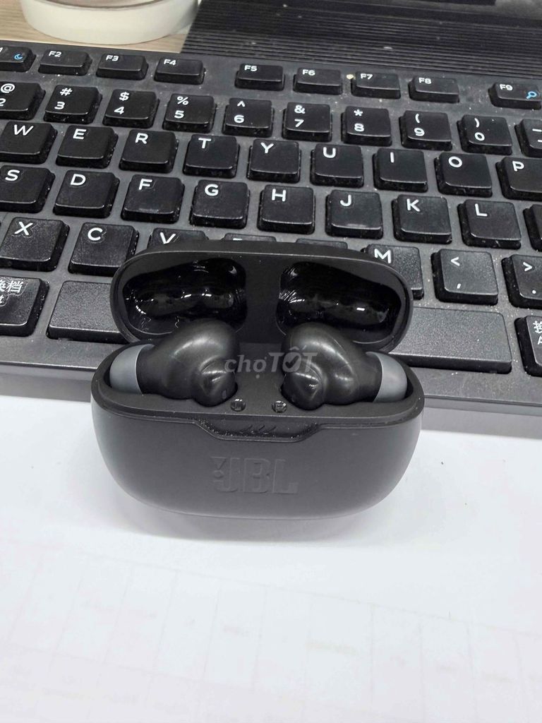 Tai nghe JBL Wave Beam 2 Đen. Mua bán Tivi, Âm thanh tại Huyện Việt Yên Bắc Giang được đăng bởi Nguyễn Thành Trung hình 1