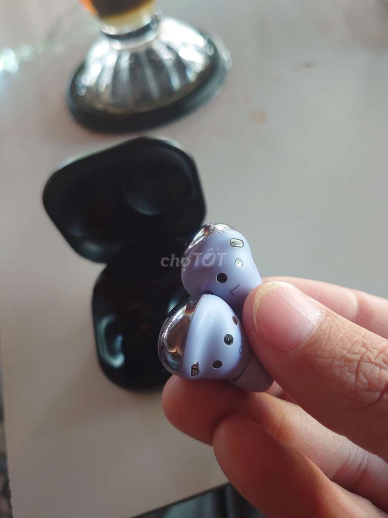 Tai nghe Samsung Buds Pro Tím. Mua bán Tivi, Âm thanh tại Thành phố Long Xuyên An Giang được đăng bởi KHANG LOCK hình 1