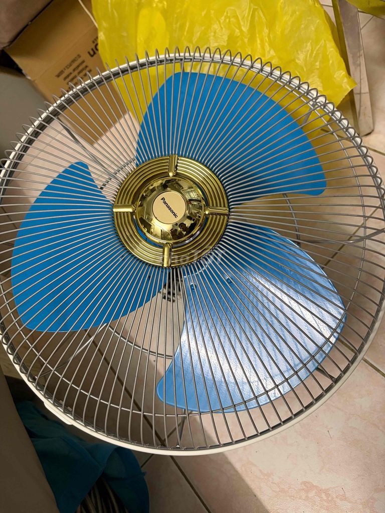 Quạt đảo trần Panasonic F409Q Trắng, xanh. Mua bán Quạt tại Quận 6 Tp Hồ Chí Minh được đăng bởi HDK SHOP hình 1