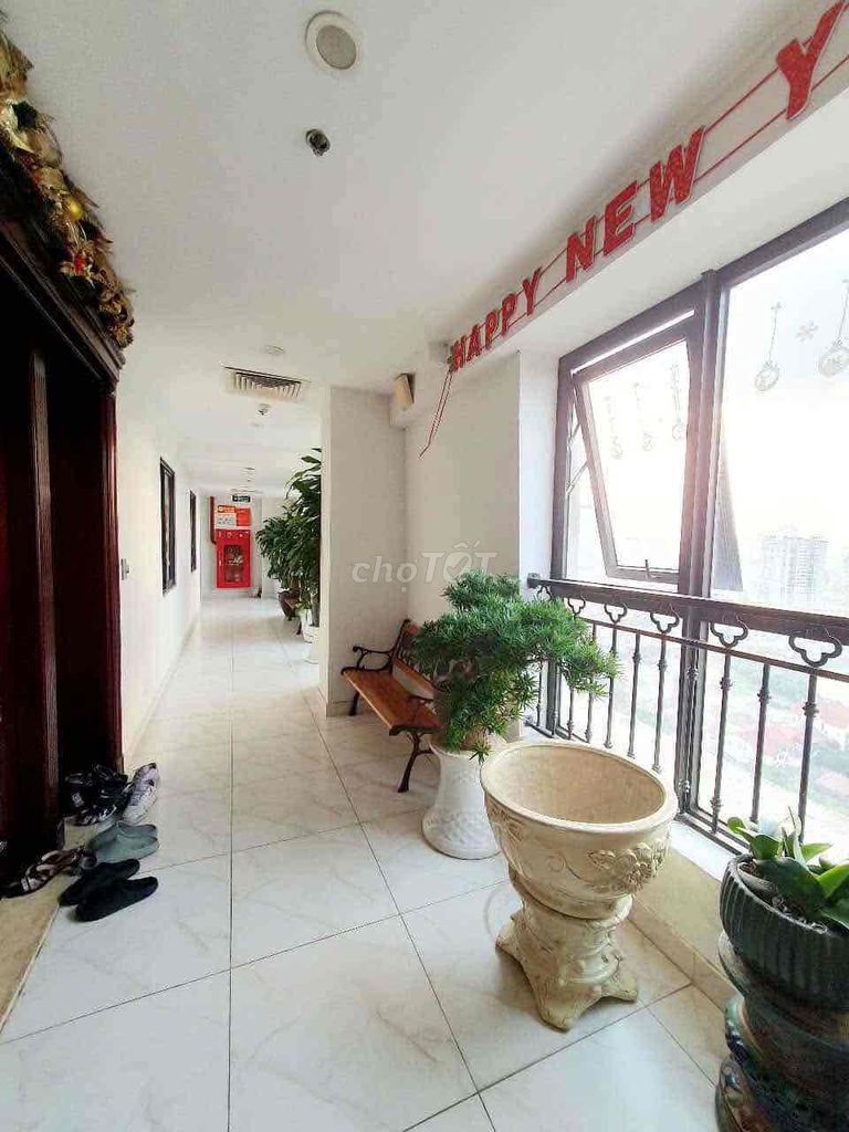 Căn hộ 307m2, hồ Giảng Võ, cạnh dự án vinhome, giá 100tr/m2. Mua bán căn hộ/chung cư tại Quận Ba Đình Hà Nội được đăng bởi ĐINH QUANG HUY hình 2