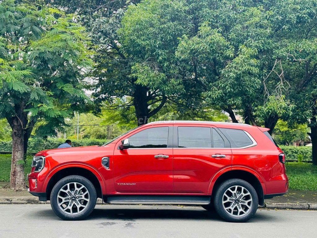 Ford Everest 2022 Titanium 4x2, luớt 48.000 km. Mua bán Ô tô tại Quận Tân Phú Tp Hồ Chí Minh được đăng bởi FORD BẾN THÀNH ĐẠI LÝ CHÍNH HÃNG  hình 5