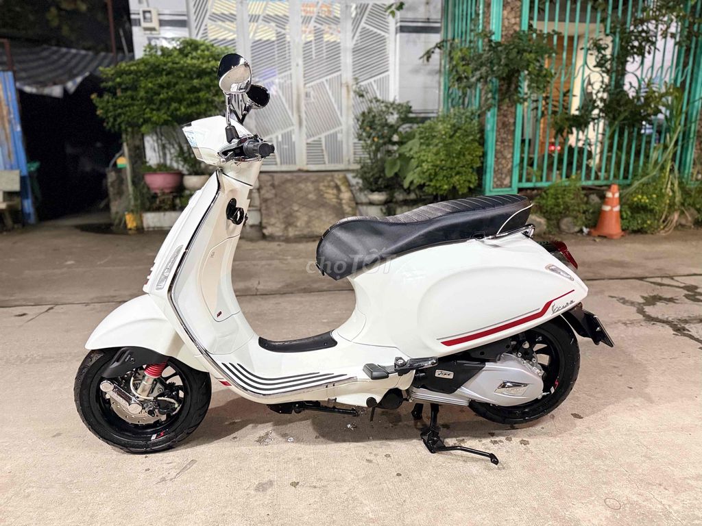 kẹt tiền cần bán gấp vespa 150abs. Mua bán Xe máy tại Quận Bình Tân Tp Hồ Chí Minh được đăng bởi Thạch Huy hình 3