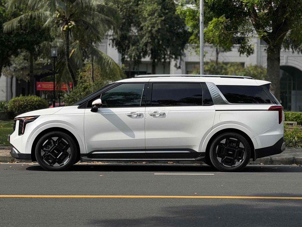 Kia Carnival facelift Signature 2.2D -lướt 2vạn km. Mua bán Ô tô tại Quận 1 Tp Hồ Chí Minh được đăng bởi Nguyên hình 14