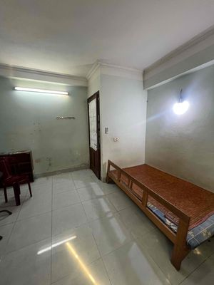 Phòng trọ 18 m² · Phố Vũ Hữu