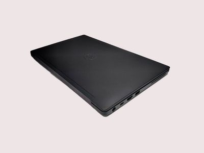 Laptop văn phòng giá rẻ Dell 7390 có vân tay