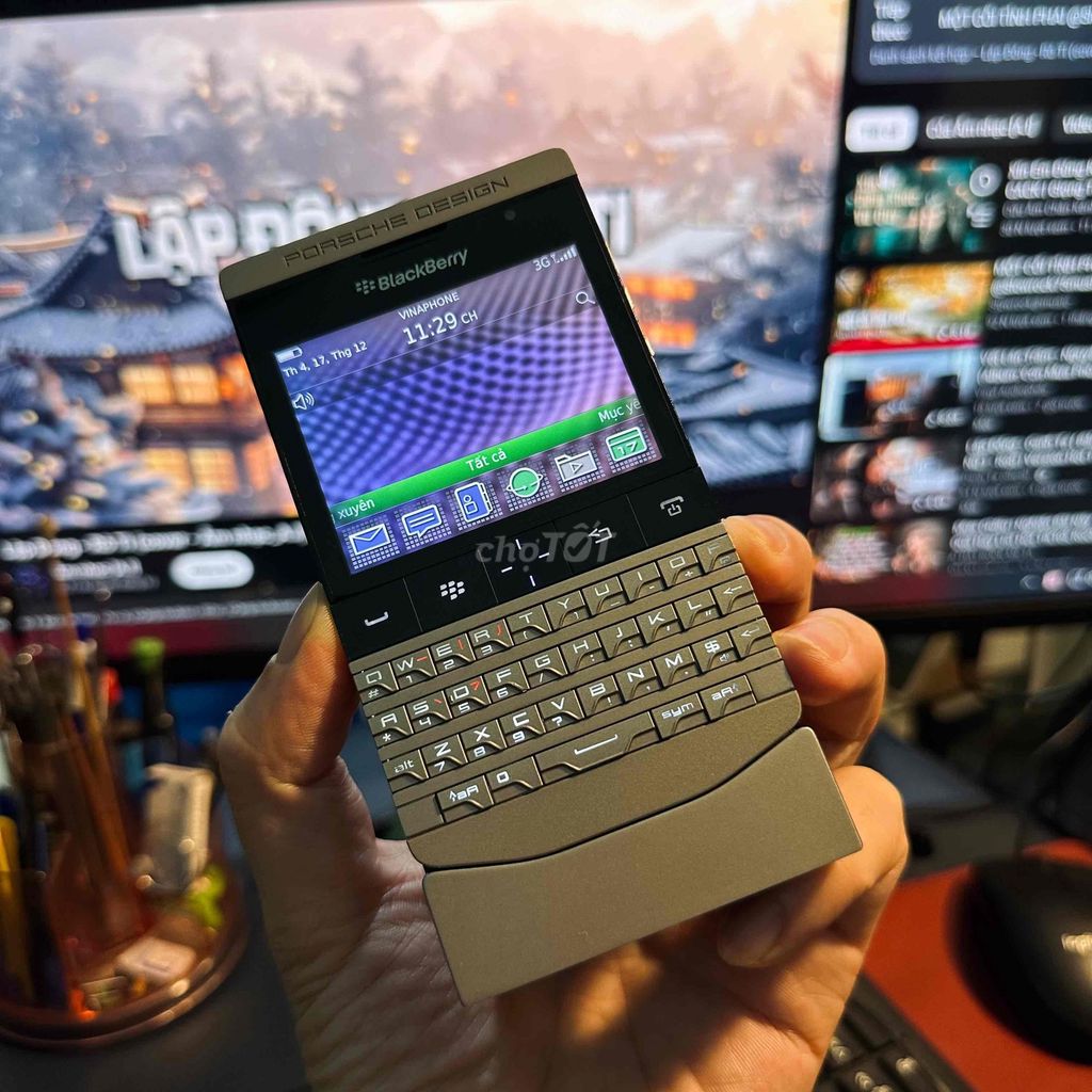 BlackBerry Porsche Design P9981. Mua bán Điện thoại tại Huyện Krông Búk Đắk Lắk được đăng bởi XuanNguyen BBKey hình 1