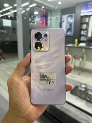 Pass oppo reno 13 F  ngoại hình hơi móp viền. Mua bán Điện thoại tại Thành phố Buôn Ma Thuột Đắk Lắk được đăng bởi Chí Hải