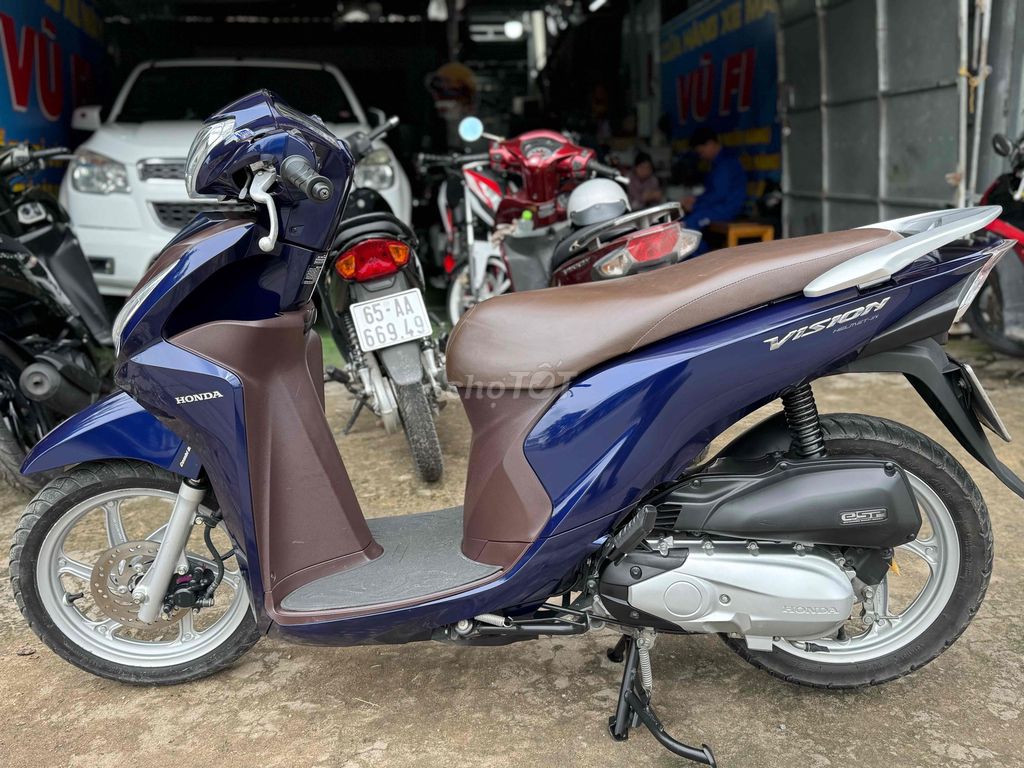 Honda Vison 2018/ Zin CỌP/ Ngay Chủ 65D1. Mua bán Xe máy tại Quận Bình Thuỷ Cần Thơ được đăng bởi CỬA HÀNG XE MÁY VŨ Fi hình 2