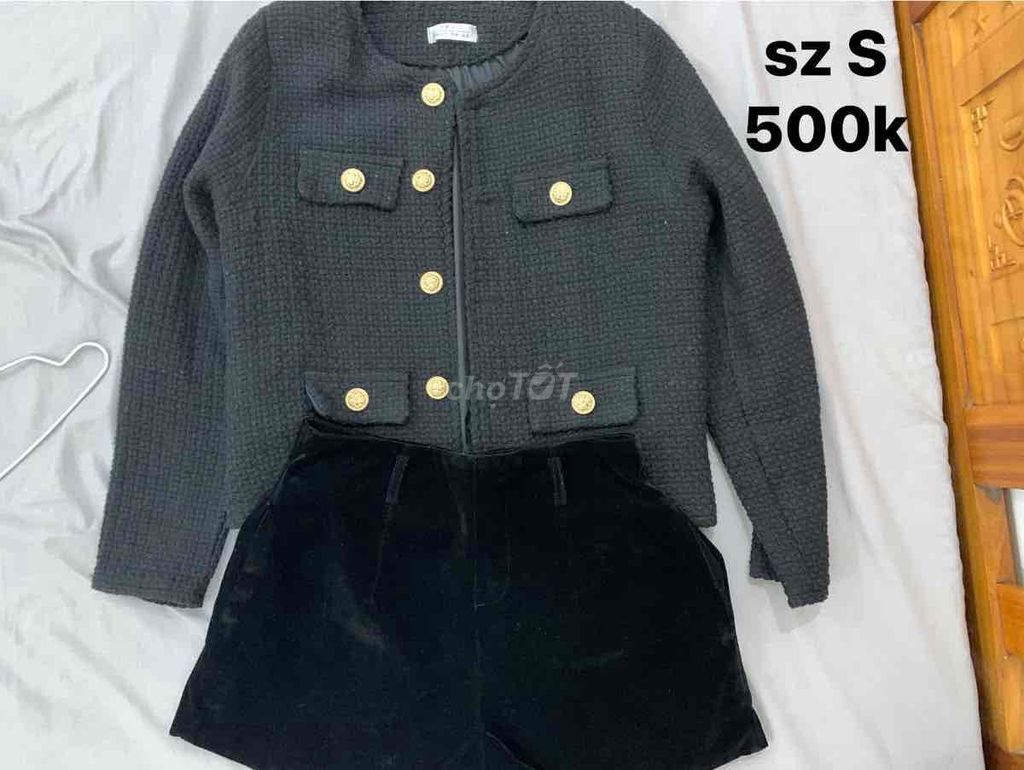 Áo khoác nữ đen size S. Mua bán Quần áo tại Thành phố Đồng Xoài Bình Phước được đăng bởi Thuỳ Trang hình 1