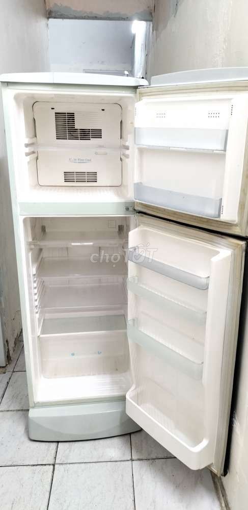Cần bán tủ lạnh Panasonic 165lít . lạnh nhanh. Mua bán Tủ lạnh tại Quận 12 Tp Hồ Chí Minh được đăng bởi Thanh Trà hình 2
