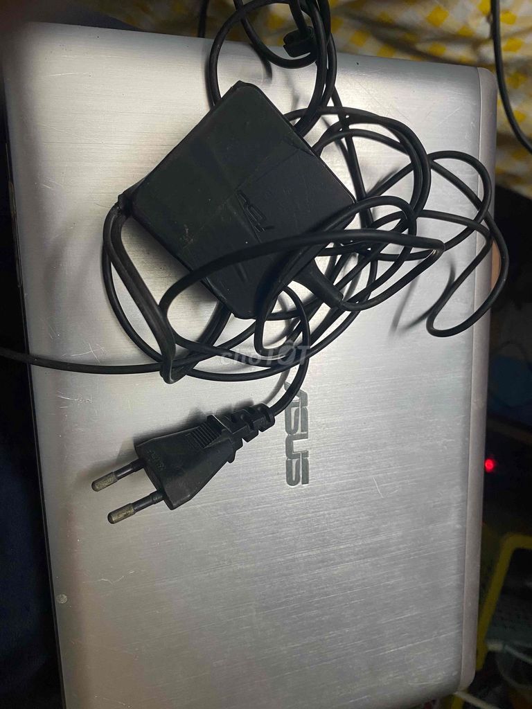 Asus X202E i3 4GB Bạc Like New. Mua bán Laptop tại Thành phố Thủ Đức Tp Hồ Chí Minh được đăng bởi Nguyễn Xuân hình 1