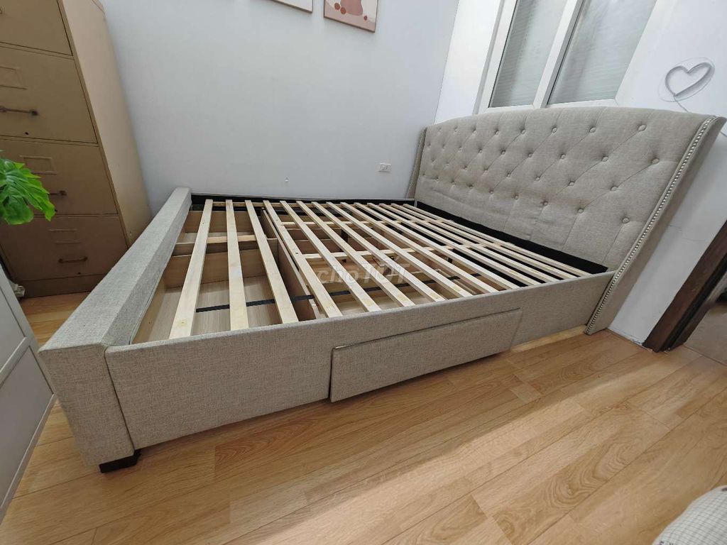 Giường ngủ 1m8x2m Vải Be. Mua bán Giường, chăn ga gối nệm tại Quận Đống Đa Hà Nội được đăng bởi Tuấn hình 1