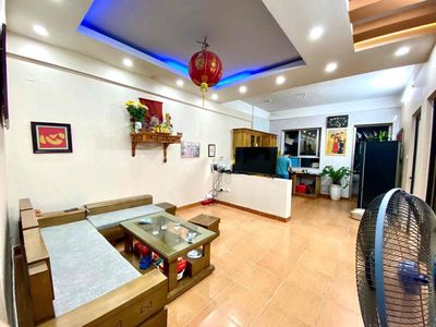 Chính chủ bán căn B10 KĐT Nam Trung Yên LÔ GÓC 72m, giá 5.2 tỷ. Mua bán căn hộ/chung cư tại Quận Cầu Giấy Hà Nội được đăng bởi Nguyễn Phương Vy