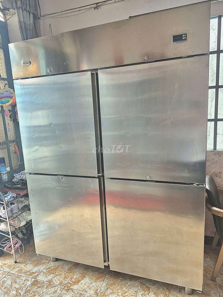 Tủ mát công nghiệp 4 cánh Electrolux 1300L. Mua bán Tủ lạnh tại Quận Tân Bình Tp Hồ Chí Minh được đăng bởi Thảo hình 1
