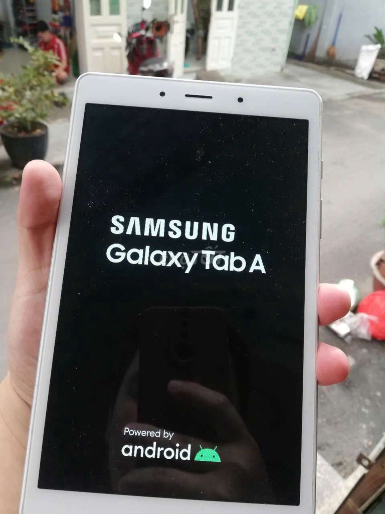 Samsung Tab A8%32GB Bạc Ram 2GB Có Sim Androi 11.0