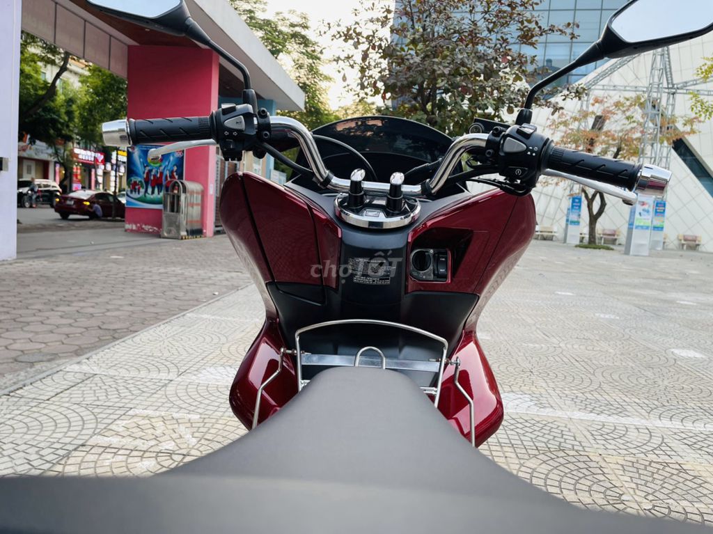 HONDA PCX ĐÈN NÉT 2020 XE BIỂN 29 CHÍNH CHỦ. Mua bán Xe máy tại Quận Nam Từ Liêm Hà Nội được đăng bởi TÙNG LÂM hình 4