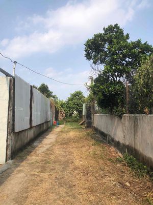 Bán nhà Vườn Rạch Bình Thuận gấp!!!!