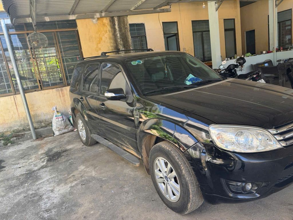 Ford Escape 2010 - 170000 km. Mua bán Ô tô tại Thành phố Quảng Ngãi Quảng Ngãi được đăng bởi mai can ban hình 3