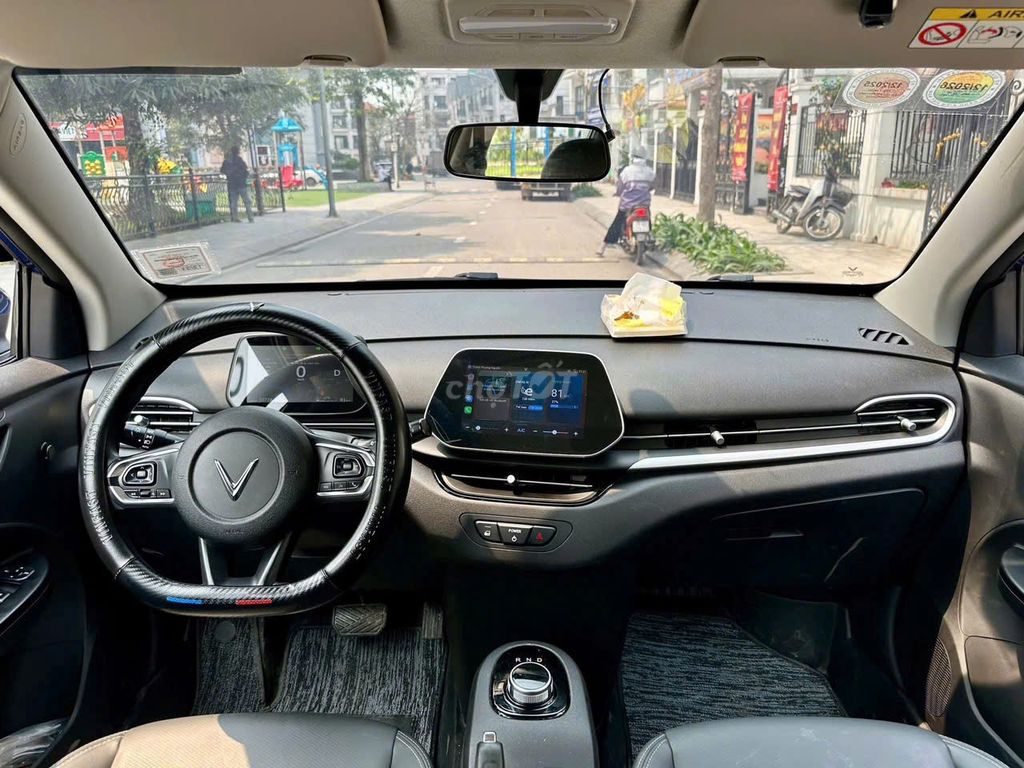 VF5 S - XE SẴN - GIẢM 40 TRIỆU TRẢ TRƯỚC 75 TRIỆU. Mua bán Ô tô tại Quận Ninh Kiều Cần Thơ được đăng bởi Trúc Nguyệt hình 1