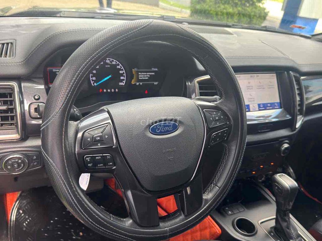 Ford Everest 2021 Titanium 2.0L 4x2 - 29000 km. Mua bán Ô tô tại Quận 7 Tp Hồ Chí Minh được đăng bởi FORD chính hãng HCM  hình 6