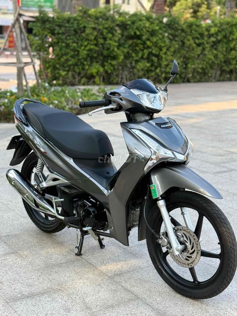 Fu up wave i ( nậu xớ chỉ cần 17 cành ). Mua bán Xe máy tại Quận 8 Tp Hồ Chí Minh được đăng bởi Phạm Đức hình 2