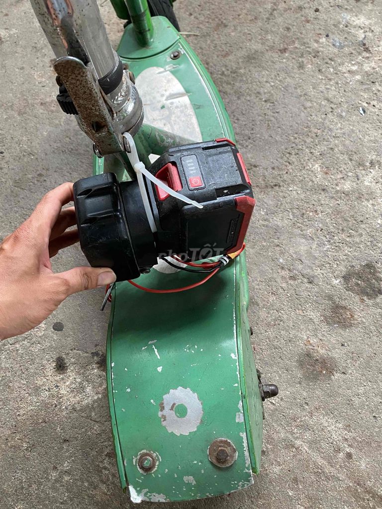 Xe đạp điện scooter. Mua bán Xe điện tại Thành phố Dĩ An Bình Dương được đăng bởi ducanh hình 4