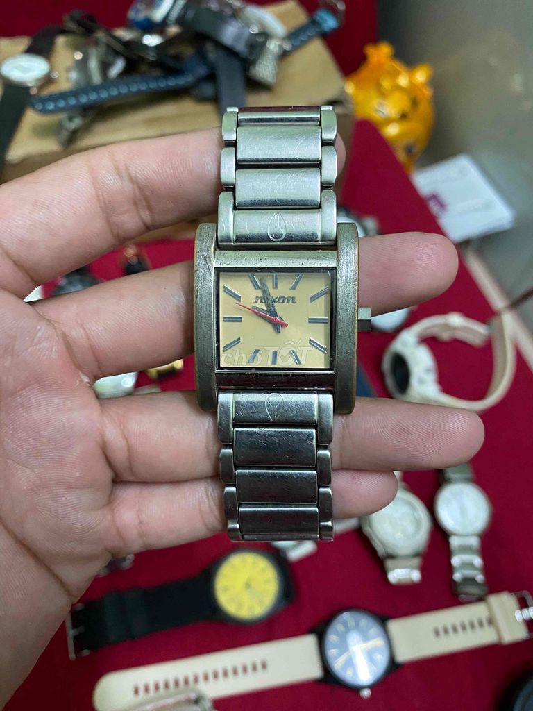 Đồng hồ Nixon Nam size 30x36mm giá tốt. Mua bán Đồng hồ tại Huyện Thủ Thừa Long An được đăng bởi MINH PHAT hình 1
