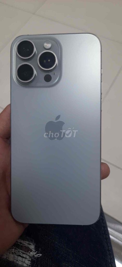iPhone 15 Pro Max 256GB Xám. Mua bán Điện thoại tại Huyện Cầu Kè Trà Vinh được đăng bởi Thích Bom Hàng hình 1