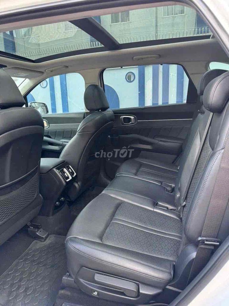 Kia Sorento 2022 2.2D Luxury chính chủ như mới. Mua bán Ô tô tại Quận Tân Phú Tp Hồ Chí Minh được đăng bởi Phước đại hình 14