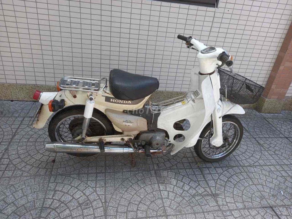 Honda Super Cub én lùn Trắng đẹp