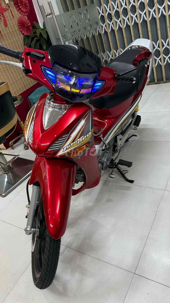 Honda Future Neo Đỏ đã sử dụng. Mua bán Xe máy tại Thành phố Vĩnh Long Vĩnh Long được đăng bởi Bảo Đăng hình 1
