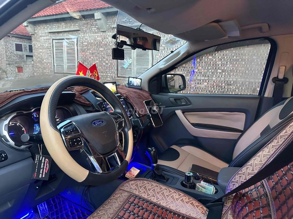 Ford Ranger 2013 XLS 2.2L 4x2 AT - 197887 km. Mua bán Ô tô tại Quận Long Biên Hà Nội được đăng bởi TOÀN THẮNG Ô TÔ KINH BẮC hình 11