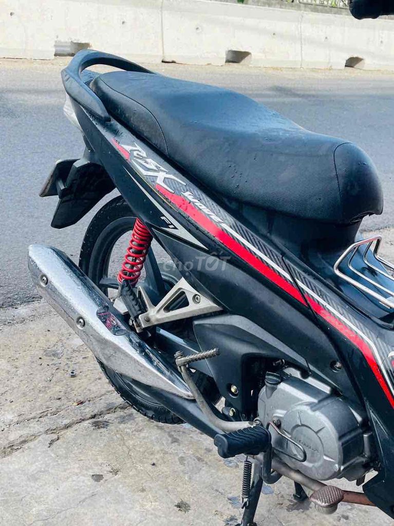 Honda Wave RSX Đỏ đen Fi 2017. Mua bán Xe máy tại Huyện Củ Chi Tp Hồ Chí Minh được đăng bởi Vuvan kha hình 4