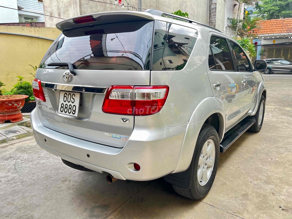 Toyota Fortuner 2.7V 4*4 2010.Xe gia đình rất đẹp. Mua bán Ô tô tại Quận 7 Tp Hồ Chí Minh được đăng bởi Thanh Bình Land hình 5