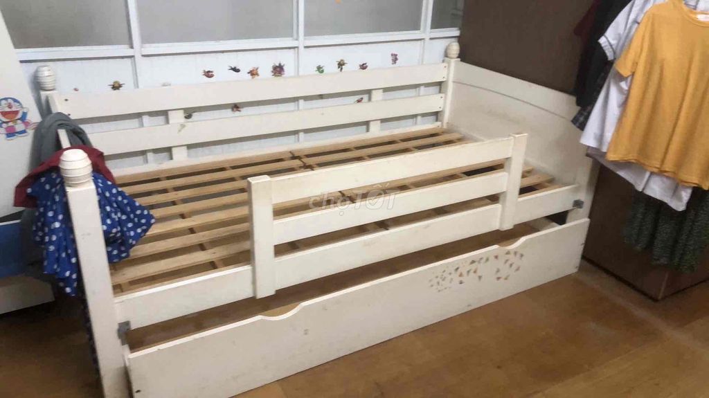 Giường 2 tầng Gỗ Trắng 1m x 2m. Mua bán Giường, chăn ga gối nệm tại Quận Tân Bình Tp Hồ Chí Minh được đăng bởi Trúc Linh hình 1