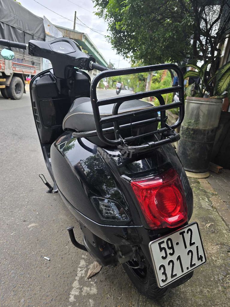 Vespa GTS 150. Mua bán Xe máy tại Quận 12 Tp Hồ Chí Minh được đăng bởi Tín hình 5