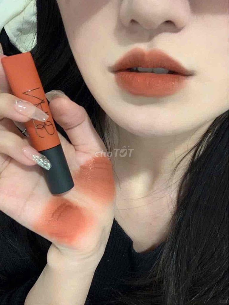 Son kem Nars Air Matte Lip Color lose Control