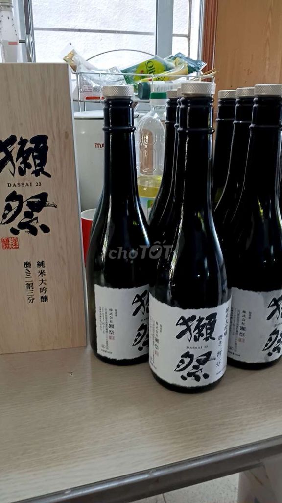 Vỏ chai rượu Dassai 23 Thủy tinh Đen 720ml. Mua bán Đồ sưu tầm, đồ cổ tại Quận Đống Đa Hà Nội được đăng bởi Ti hình 1