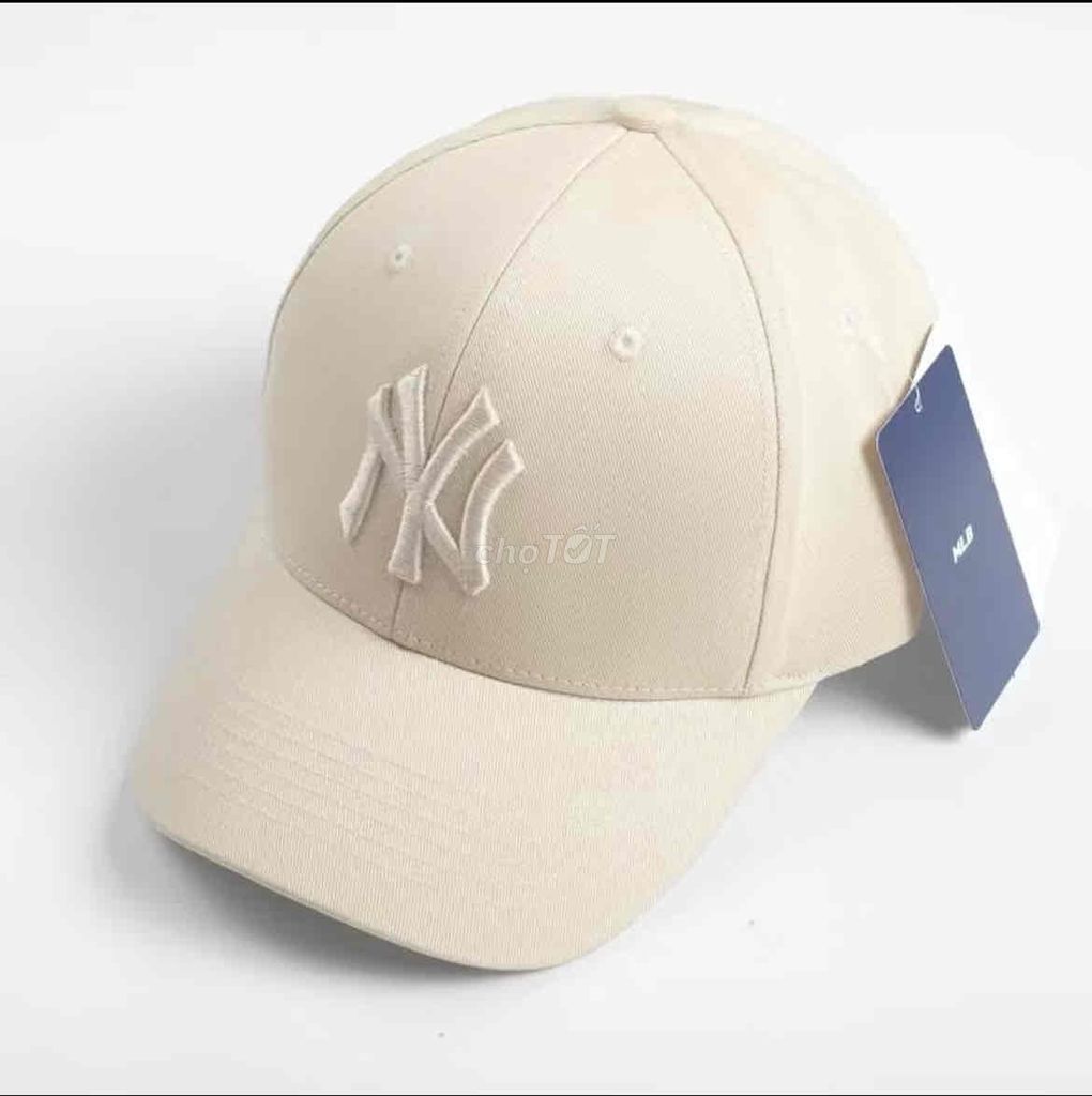 Mũ lưỡi trai MLB Kem. Mua bán Phụ kiện thời trang khác tại Quận Hoàng Mai Hà Nội được đăng bởi Ngọc Bích hình 1