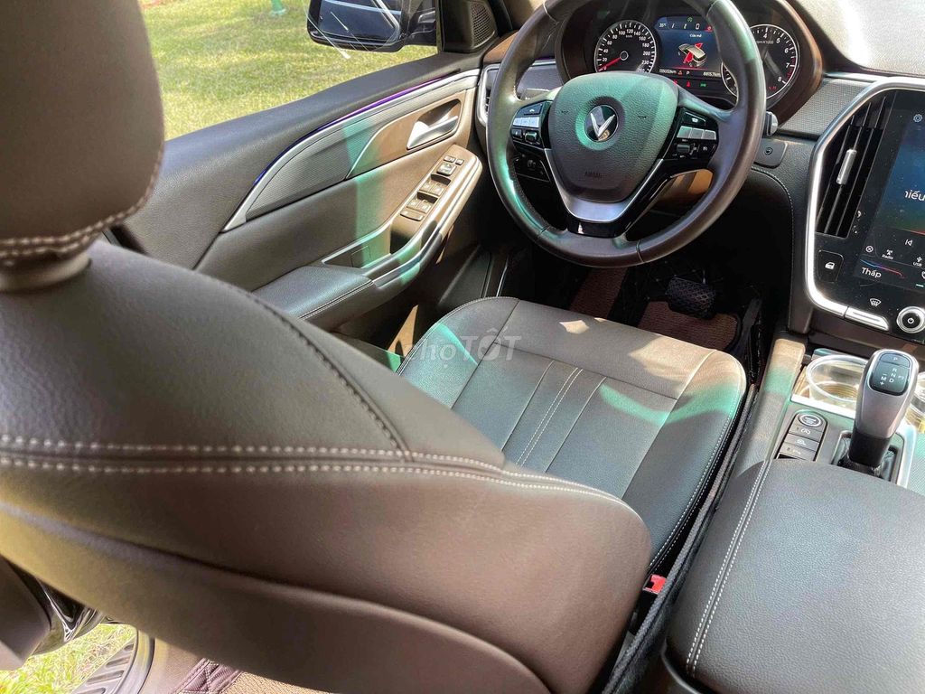 VinFast Lux SA2.0 Plus 2.0 sx 12/2020 siêu đẹp. Mua bán Ô tô tại Quận Đống Đa Hà Nội được đăng bởi TRUNG HIẾU AUTO hình 10