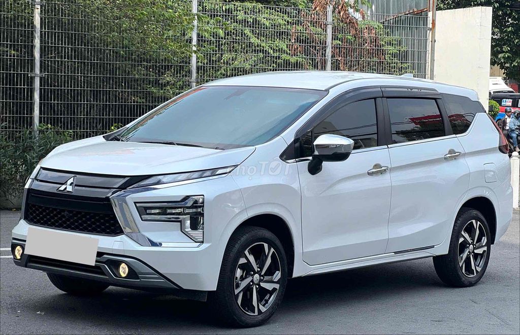 Mitsubishi Xpander 2023 Premium 1.5 AT - 25000 km. Mua bán Ô tô tại Thành phố Đồng Xoài Bình Phước được đăng bởi Lê Đình Thanh  hình 3