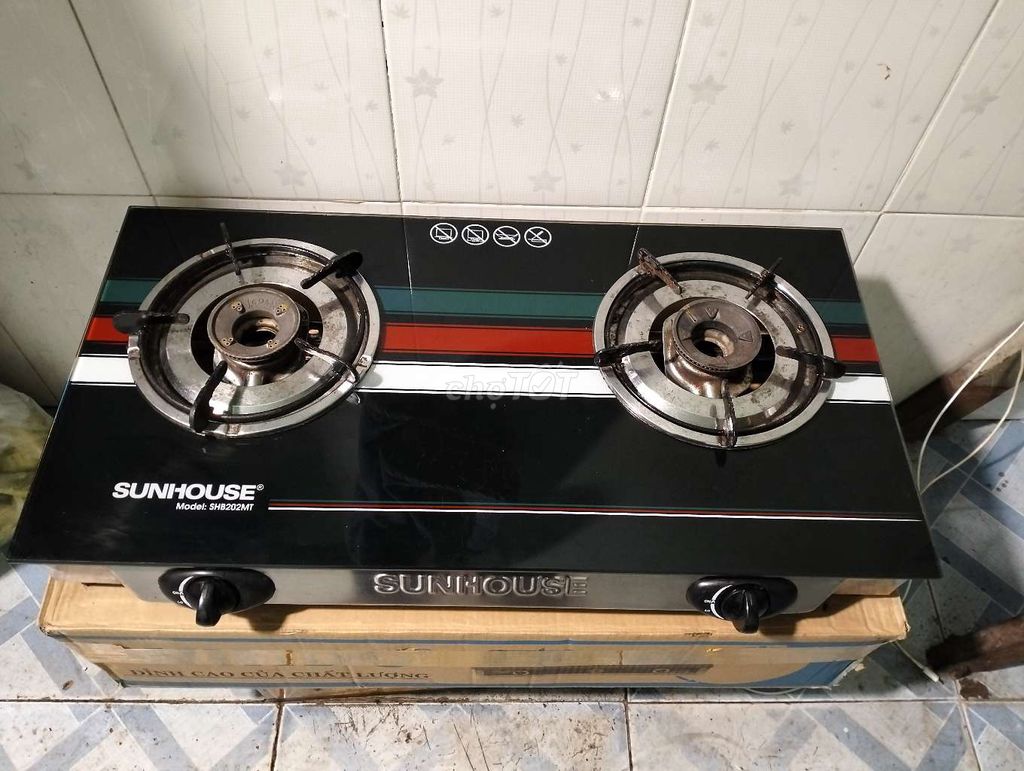 Bếp gas đôi Sunhouse SHB202MT Đen. Mua bán Bếp, lò, đồ điện nhà bếp tại Thành phố Thủ Đức Tp Hồ Chí Minh được đăng bởi Giáp Ngọc hình 1
