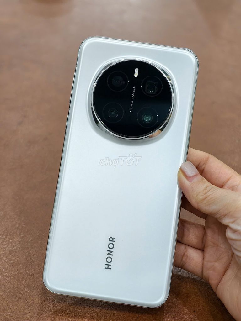 Honor Magic 7 Pro bản nội địa 16-512gb màu Trắng. Mua bán Điện thoại tại Quận Đống Đa Hà Nội được đăng bởi Hn Store hình 1