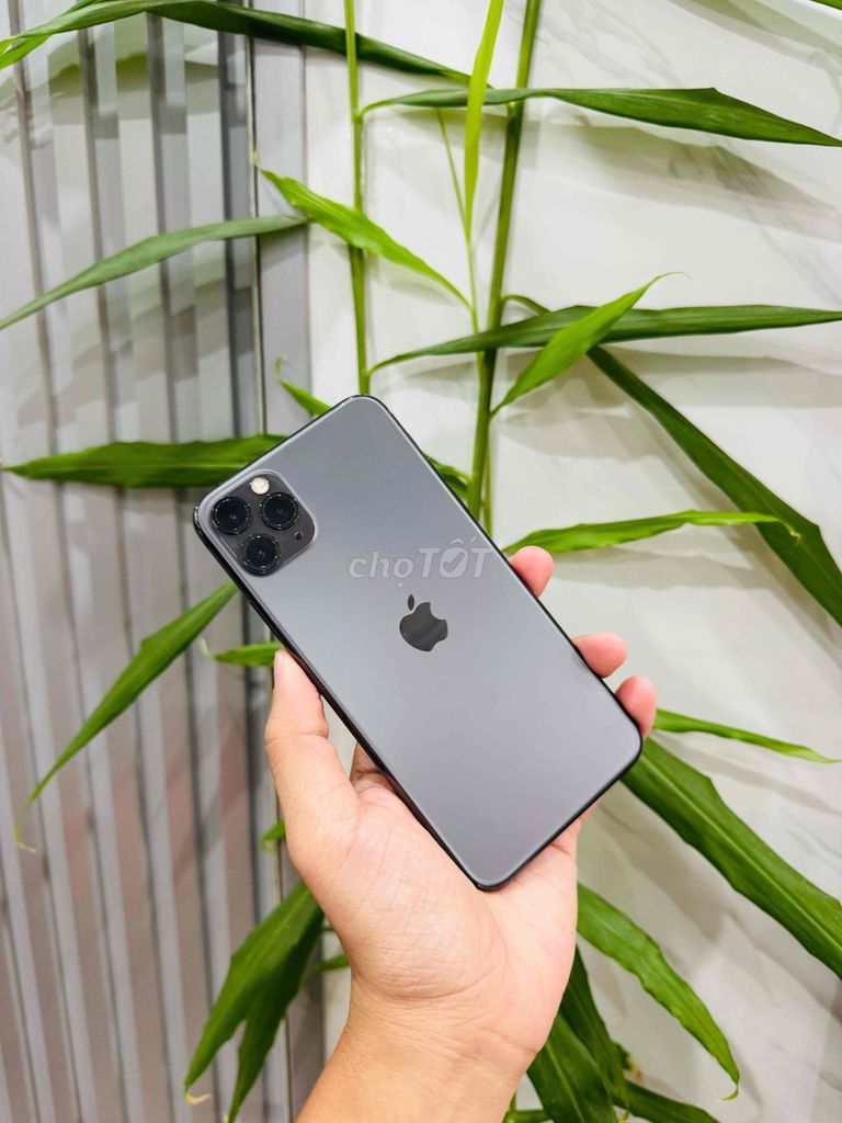 iPhone 11 Pro Max 64G Quốc Tế Full. Mua bán Điện thoại tại Quận Thanh Khê Đà Nẵng được đăng bởi Ri Phone hình 1
