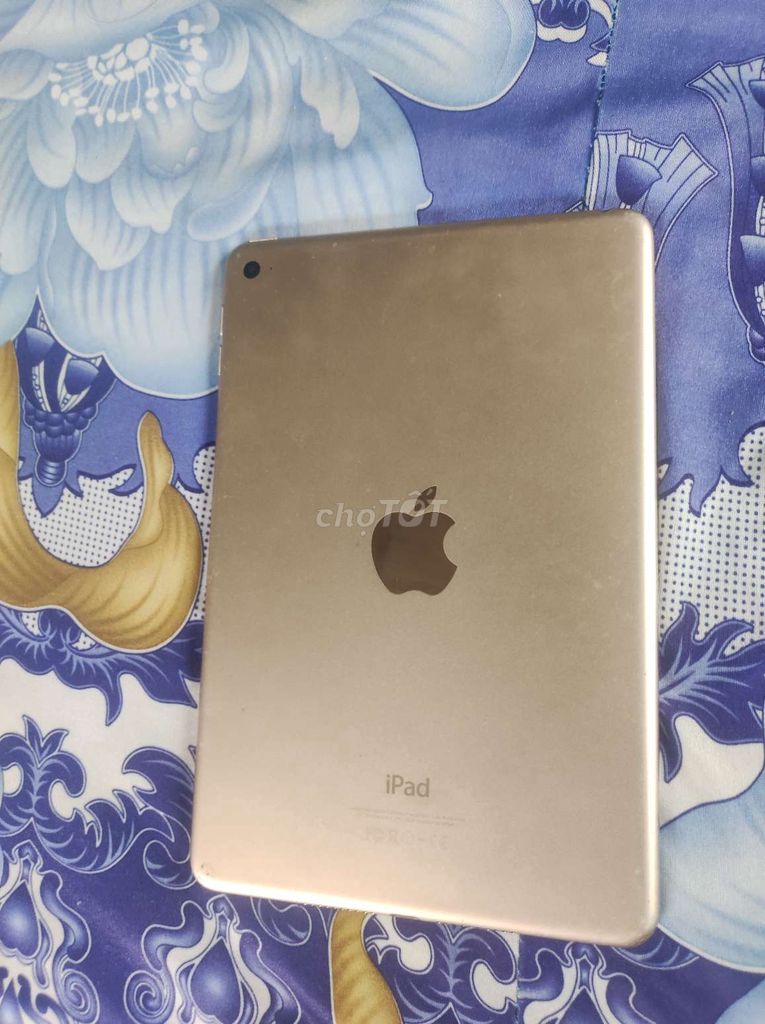 Apple iPad Mini 4 Vàng 16GB Nứt kính. Mua bán Máy tính bảng tại Quận 6 Tp Hồ Chí Minh được đăng bởi truong huynh hình 1